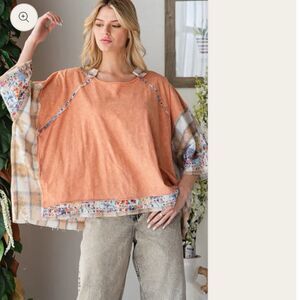 Oli And Hali Women's Oversized Patchwork Print Top with Pockets Size Medium
